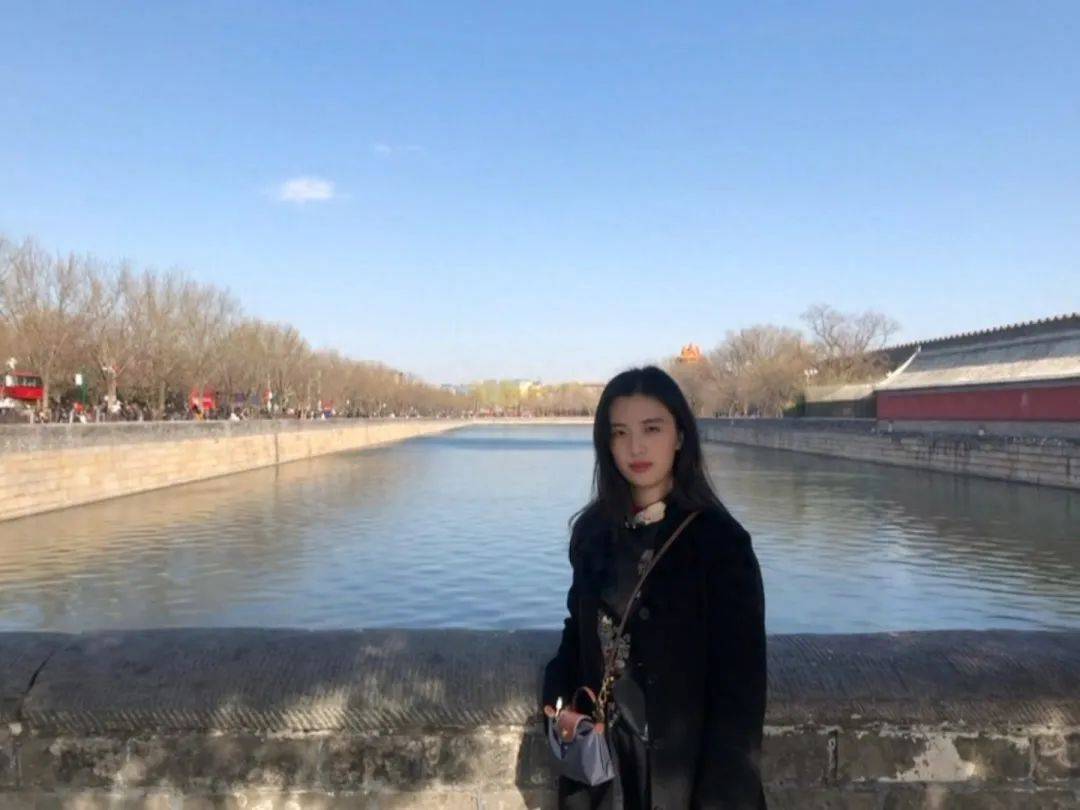 从145斤到105斤！武汉一女生减肥成功，酷似王祖贤